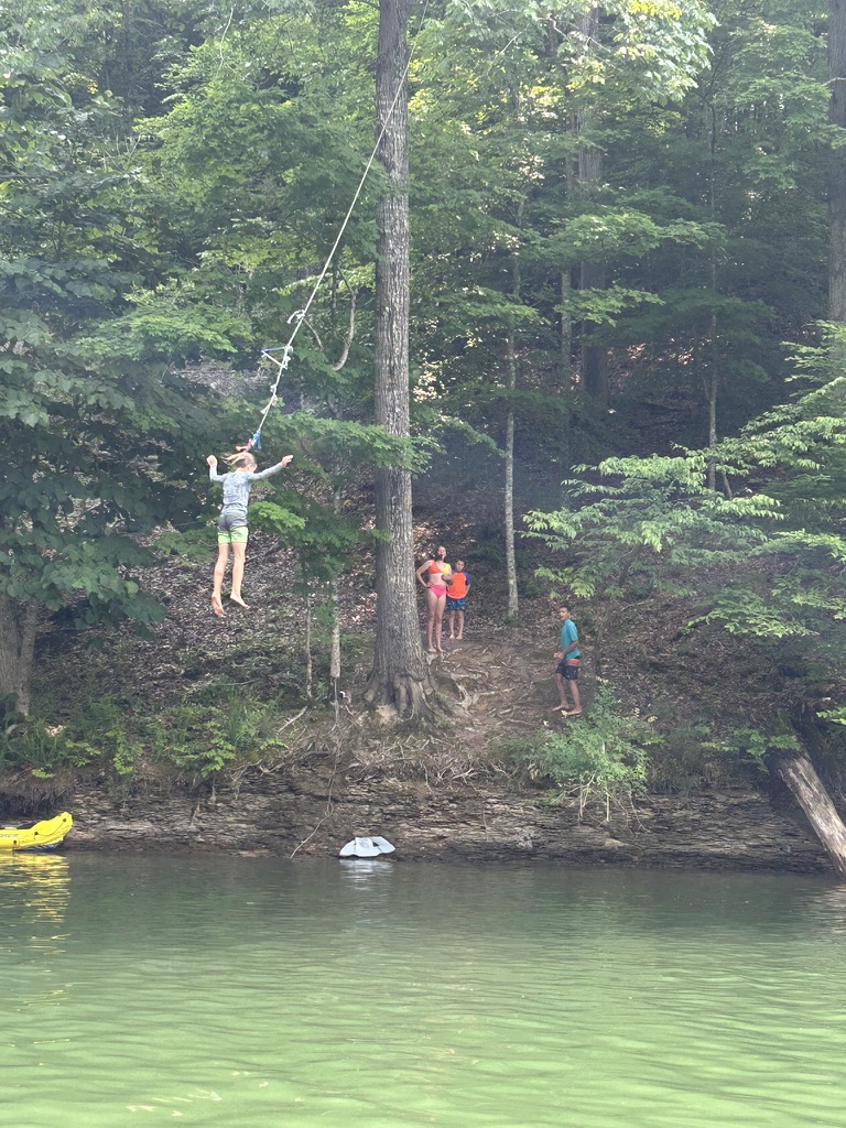 Bbcda751 cda4 4370 92e2 0aa378acf1a1 1 105 c